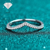 Bague LOYE en argent sterling 925 véritable avec moissanite, bague en forme de V sertie en grappe, bague couronne empilable