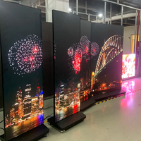 Afficheur LED GOB pliable, écran publicitaire numérique, affichage LED intérieur avec flight case, système de contrôle Nova
