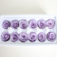 Lot de 12 roses éternelles préservées de 3-4 cm dans une boîte, pour un cadeau romantique pour la Saint-Valentin, un bouquet de mariage, une décoration d'intérieur
