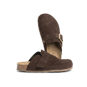 Pantoufles en daim marron à bout fermé avec boucle, semelle extérieure en caoutchouc respirante et antidérapante, pour l'été, l'automne et toutes les saisons - Product Image 1
