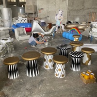 Table basse en fibre de verre