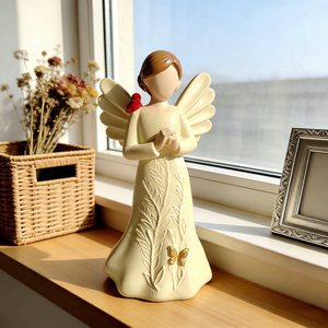 Figura de Ángel Orando Hecha a Mano en Resina con Pájaro Rojo y Mariposa para Decoración del Hogar - Product Image 4