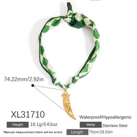 Eté Trendy Style Boho Collier écharpe en soie plaqué or Pendentif Lune Collier Charm avec chaîne à maillons en acier inoxydable Ne se décolore pas