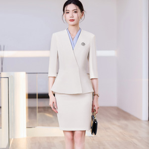 Women's White Suit Set Three Quarter Sleeves Breathable Polyester Workwear For Receptionists Jewelry Stores Beauty Salons - Product Image 3