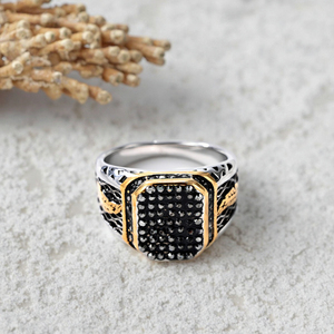 Bague Dominante pour Homme en Acier Inoxydable Bague Moulée en Onyx Noir Rétro Européen et Américain Personnalisée Commerce Extérieur pour Homme - Product Image 3