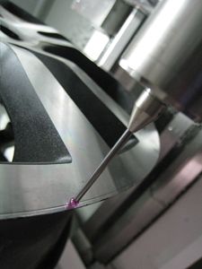 Machine de réparation de <span class=keywords><strong>roue</strong></span> en alliage CKL35 à vendre tour CNC de réparation de jante en alliage de voiture fissurée abordable - Product Image 4