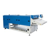 Machine à plier les serviettes de bain professionnelle électrique triphasée automatique multifonctionnelle continue pour blanchisserie commerciale