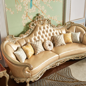 Divano Combinato in Pelle e Legno Massello Intagliato di Lusso Europeo Color Champagne, Arredamento per Soggiorno in Stile Francese - Product Image 2