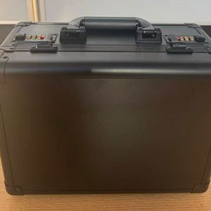 Aluminum Alloy Three Slot Rating Card Brick Box, Card Storage Box, Rating Card Brick Card Box, <b>Large</b> Capacity Storage Tool - Product Image 2