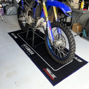 <span class=keywords><strong>Tappeto</strong></span> da <span class=keywords><strong>Garage</strong></span> con Logo personalizzato stampato con Logo della motocicletta - Product Image 1