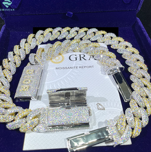 Colar Masculino de Joias Finas Corrente Cubana de Moissanite VVS Personalizada de 20mm em Prata 925 de Dois Tons - Product Image 1