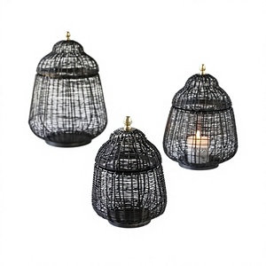 Bougeoir en fer de couleur noire au design tendance avec une qualité supérieure, forme ronde, vaisselle, bougeoir à bougie votive - Product Image 1