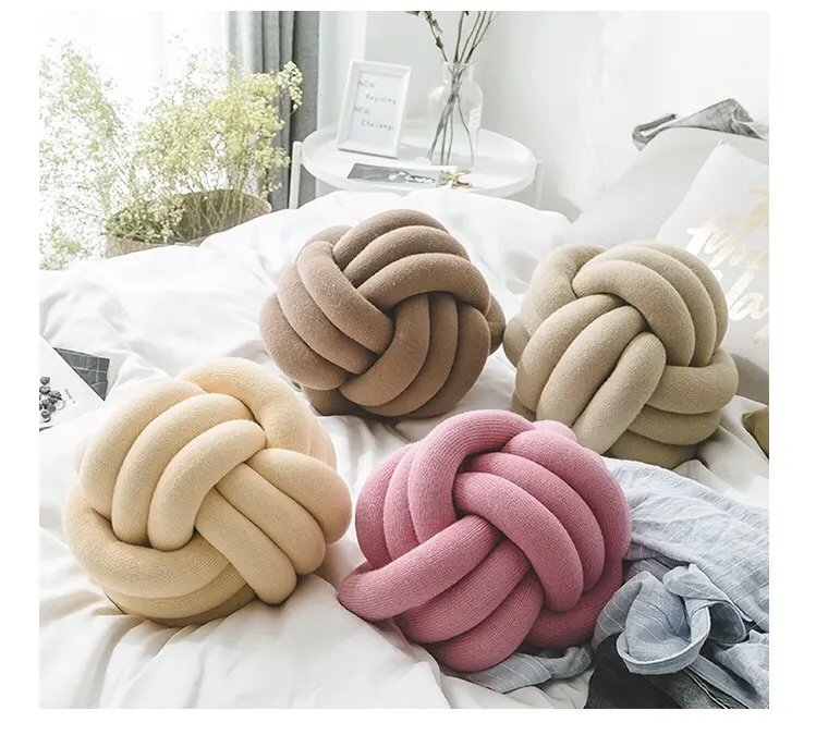 Decorative Throw Pillow Handmade plush Soft Knot Ball Pillows Round Throw Cushion for Home Decoration