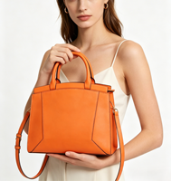 Sacs bandoulière vintage imperméables en cuir Saffiano pour voyage en extérieur, avec fermeture éclair OEM, durables, logo de luxe, sacs à main tendance