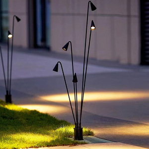 ไฟสนามอลูมิเนียม LED สมัยใหม่ สำหรับตกแต่งสวนภายนอก วิลล่า และภูมิทัศน์ - Product Image 4