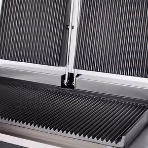 Commerciële hoogwaardige roestvrijstalen contactgrill voor <span class=keywords><strong>panini</strong></span>'s met 3000-5000W vermogen en energiebesparende modus, te koop - Product Image 3
