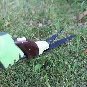 Winslow & Ross Tondeuse <span class=keywords><strong>à</strong></span> <span class=keywords><strong>gazon</strong></span> miniature rotative <span class=keywords><strong>à</strong></span> 360 degrés, <span class=keywords><strong>cisaille</strong></span> <span class=keywords><strong>à</strong></span> <span class=keywords><strong>gazon</strong></span> manuelle en métal - Product Image 6