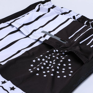 Combinaison de cyclisme imprimée douce pour la peau, unisexe, en jersey extensible, avec short anti-frottement à coussinets en gel, pour le vélo et les trajets quotidiens - Product Image 4