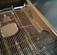 Mesin Kecil Otomatis Es Krim Pelapis Coklat, Mini Temperatur Coklat dan Harga Mesin Cetak Peleburan Coklat