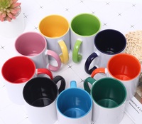 Petite quantité minimale de commande, tasse à sublimation personnalisée avec poignée colorée, tasse cadeau élégante et tendance, tasse en céramique simple