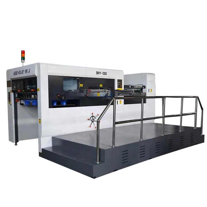 High Speed Corrugated Cardboard Flat Bed Feeder Feeding Die Cutting ...