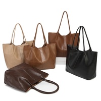 Sac à main design avec logo personnalisé 2026 fil à coudre pliable en cuir PU vintage mode dames sacs à main grand sac fourre-tout pour les femmes