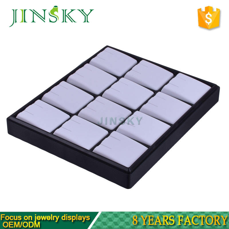 # สร้อยคอ12ช่อง