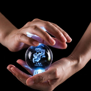 Bola de Cristal Brillante Dazhi con Grabado Interno, Adorno Decorativo para el Hogar, Bola Transparente Coleccionable, Regalo - Product Image 3