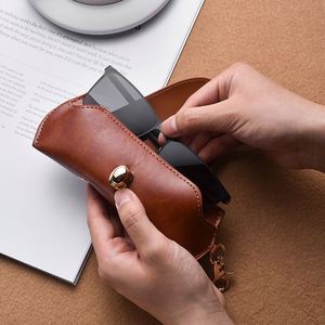 Étui à lunettes en cuir personnalisé avec logo, pochette pour montures de lunettes homme/femme, boucle tour, pour affaires et trajets quotidiens, portable - Product Image 3