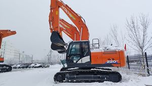 Powerful Earthmoving 21 Ton Crawler Excavator <b>Model</b> <b>D</b> ZX220LC-6A 21.4 Ton Crawler Excavator - Product Image 2