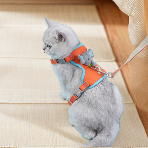 Arnés para Gatos con Correa Ajustable para el Pecho, para Mascotas Pequeñas, Uso en Exteriores, Color Naranja con Juguete de Ratón - Product Image 2