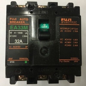 ฟูจิ มอลด์ด์ คอส์ ซีร์กิต บีร์กเกอร์ EA33M 3P 32A แบบแม่เหล็กความร้อน 400V 30kA ความสามารถในการตัดวงจร - Product Image 2
