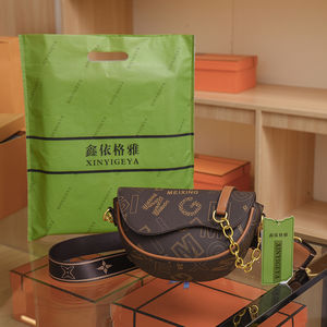 Sac à bandoulière demi-lune décontracté haut de gamme pour femmes. Texture unique. Tendance et élégant..611 - Product Image 3