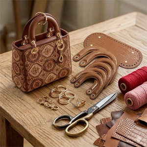 ชุดอุปกรณ์ตกแต่งหนังจระเข้ PU แบบ DIY สำหรับทำกระเป๋าถือแฮนด์เมด กระเป๋าโครเชต์ กระเป๋าผู้หญิง กระเป๋าปะติดปะต่อ ฐานหูหิ้วกระเป๋า - Product Image 2