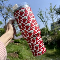 Mug de voyage isotherme en acier inoxydable de 40 oz, étanche, avec poignée, couvercle rabattable, paille intégrée et motif fraise