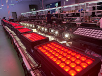 Projecteurs LED étanches Polarlights, prix d'usine, projecteur LED extérieur, projecteur LED pour spectacle, événement, DJ, club, concert