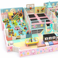 Équipement de terrain de jeu souple pour enfants, personnalisé OEM, durable, pour la maison, la salle de jeux, la maternelle, avec toboggan, piscine à balles et trampoline