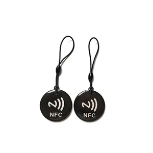 Controllo accessi 13.56Mhz NFC NTAG 213 Dia 30mm rotondo epossidico RFID Keyfob Tag NFC