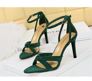 Scarpe eleganti da sera tacchi <span class=keywords><strong>a</strong></span> <span class=keywords><strong>spillo</strong></span> estivi da donna sandali eleganti da donna sandali <span class=keywords><strong>con</strong></span> spalline <span class=keywords><strong>con</strong></span> <span class=keywords><strong>tacco</strong></span> alto e punta <span class=keywords><strong>a</strong></span> punta incrociata nera - Product Image 4