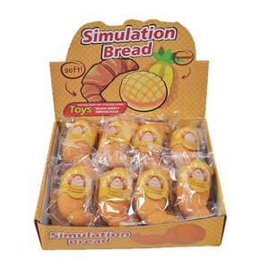 Juguete Blandito de PU con Forma de Croissant de Rebote Lento, Juguete Sensorial Antiestrés de Simulación de Repostería Occidental con Tarjeta de Presentación - Product Image 1