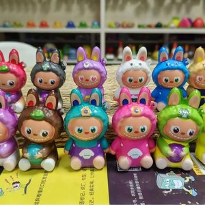 Llavero de conejo de TPE de 11 cm, de espuma de rebote lento, regalo unisex para niños de 5 a 7 años - Product Image 3