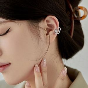 Boucles d'oreilles papillon Dylam, papillon en argent CZ, plaqué or 18 carats, petites boucles d'oreilles à clous pour fille, boucles d'oreilles à clous en diamant pour femme - Product Image 4