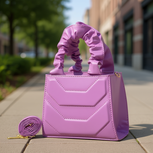 Bolso Bandolera Galia Lavanda para Mujer de Fana, Diseño Geométrico en Cuero, Correa Ajustable, para Todas las Temporadas - Product Image 2