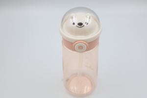 Botella de agua Kita Boo de 480 ml para bebés y niños, con pajita de silicona y tapa abatible, a prueba de fugas, para la escuela y el jardín de infantes - Product Image 4