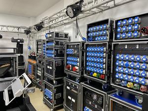 Conception unique, nouvelle arrivée, prises Socapex et L21-30 Twistlock, 208V 400A, 38 prises, rack d'alimentation électrique professionnel extérieur - Product Image 4