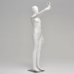 COLIN-2 Mannequin enfant en fibre de verre pour vitrine de vêtements, à vendre - Product Image 3