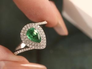 Xinfly 18k White Gold 0.6ct Water Drop Emerald <b>Ring</b> 0.31ct <b>Custom</b> Natural Diamond Fine Jewelry <b>Rings</b> - Product Image 2