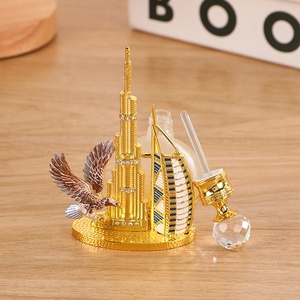 Flacon de parfum en métal de 10 ml, Moyen-Orient, Dubaï, <span class=keywords><strong>Burj</strong></span> <span class=keywords><strong>Al</strong></span> <span class=keywords><strong>Arab</strong></span>, <span class=keywords><strong>Burj</strong></span> Khalifa, Falcon, huile essentielle rechargeable, flacons d'attar # 10219 - Product Image 3