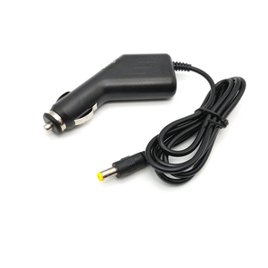 Uscita 9 V 2A 5.5*<span class=keywords><strong>2</strong></span>.1mm / 5.5x2.1mm 5.5x2.5mm adattatore di alimentazione universale per caricabatterie per auto 9 <span class=keywords><strong>Volt</strong></span> <span class=keywords><strong>2</strong></span> Amp adattatore di alimentazione - Product Image 4