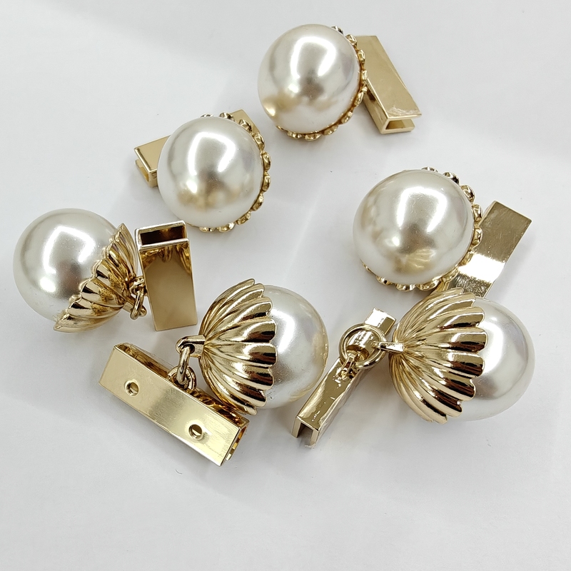 Special Bulk Sale Metal Bee Buckle